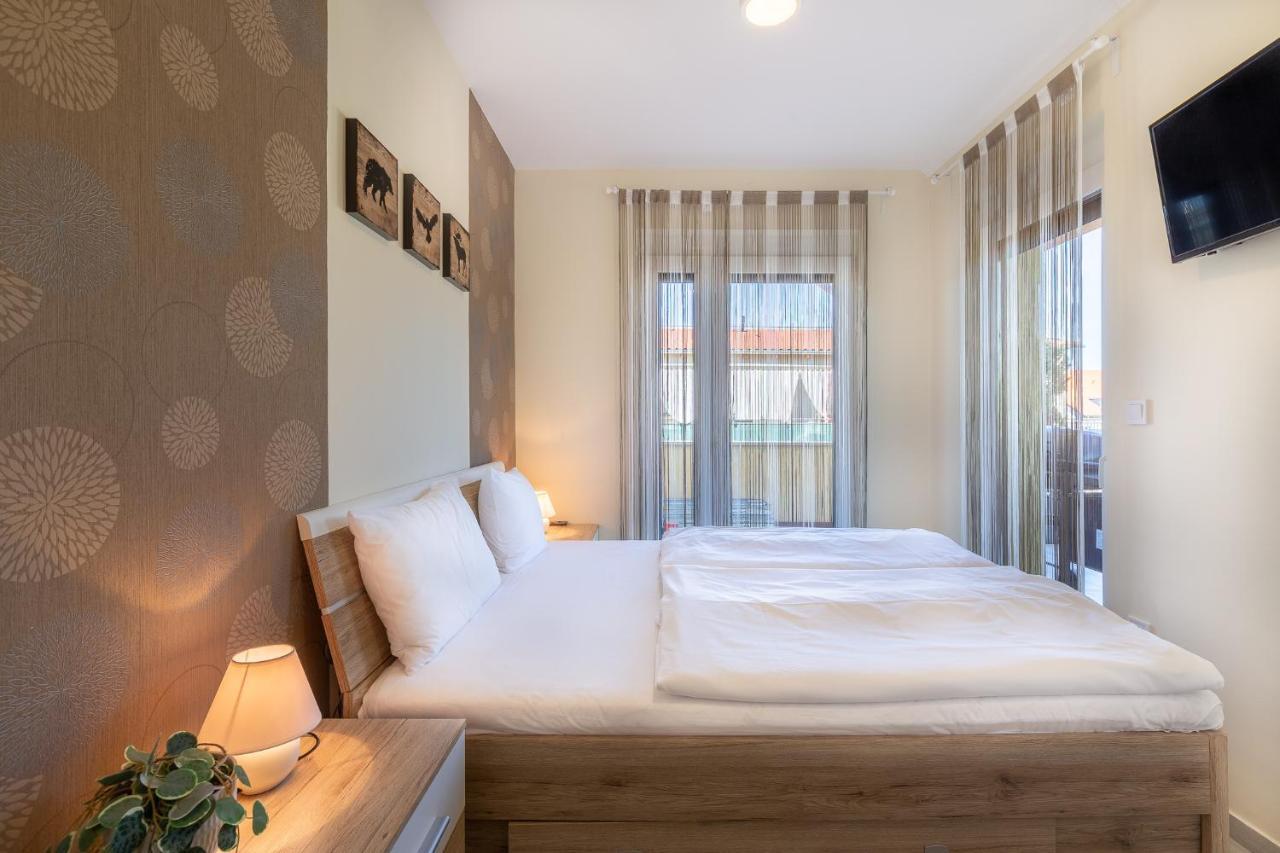 Casa Luxury Wellness Apartman By Bltn Siófok Extérieur photo