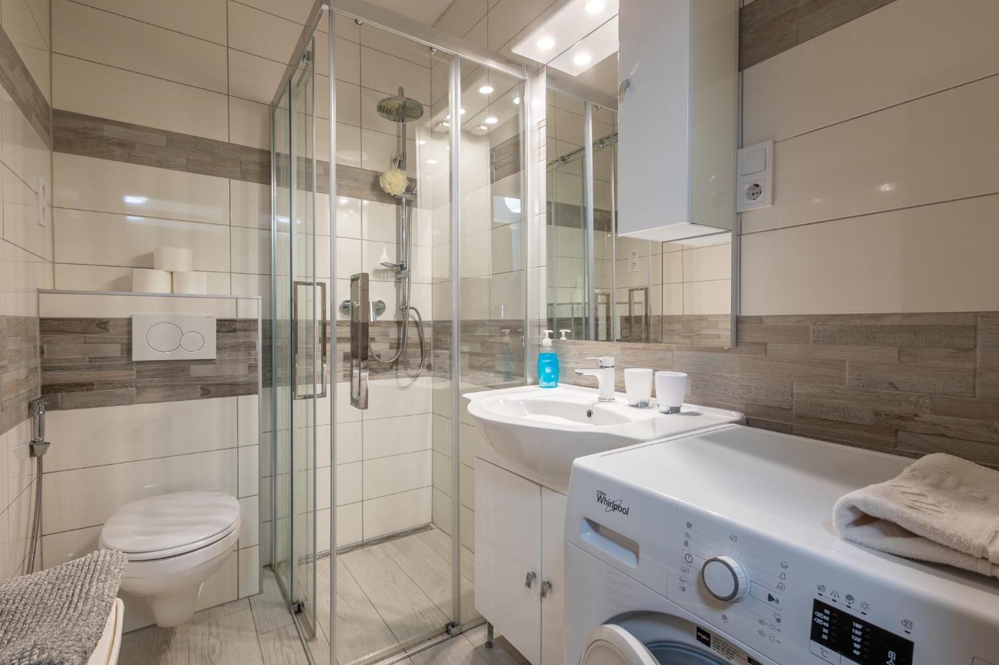 Casa Luxury Wellness Apartman By Bltn Siófok Extérieur photo